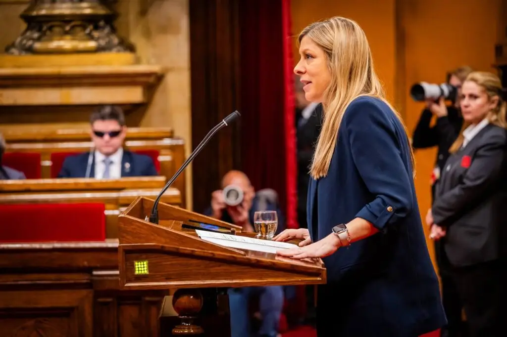 Jeannine Abella, en una intervenció al Parlament